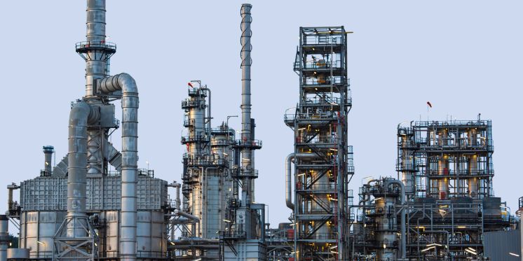 Oil and gas refinery